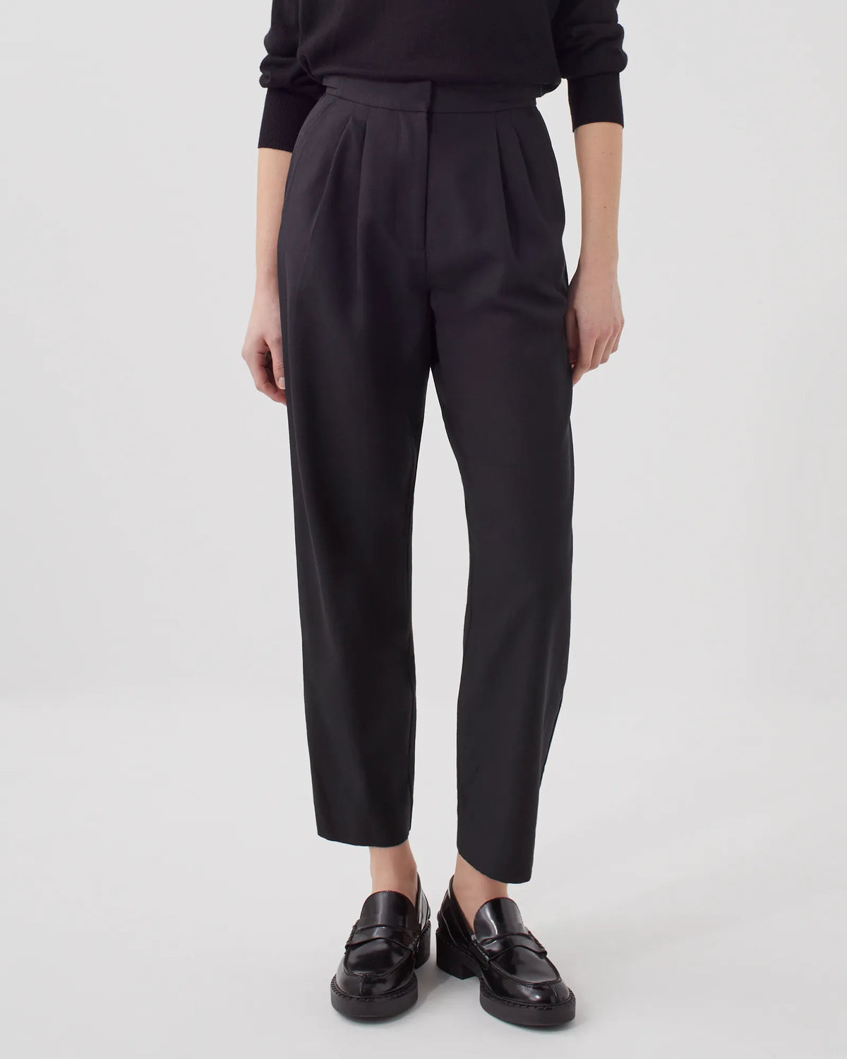 H091 BLACK BEAUTY