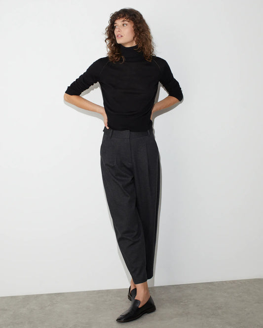 M081 GRIS NOIR