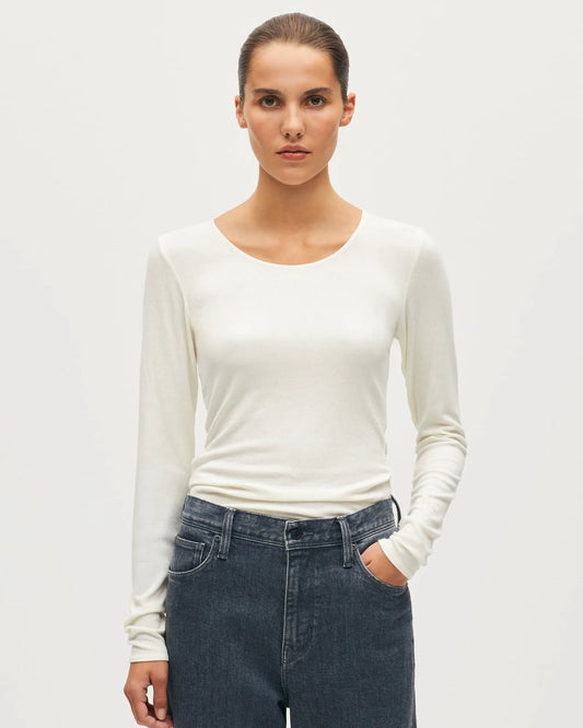 A040 IVORY