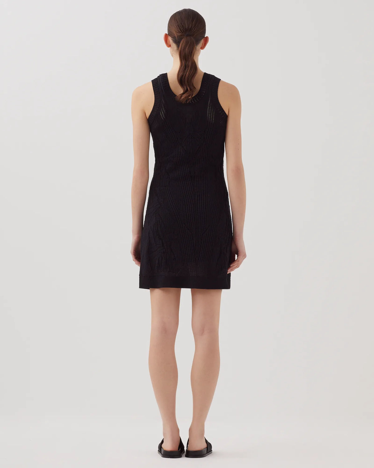 H091 BLACK BEAUTY