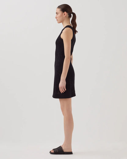 H091 BLACK BEAUTY