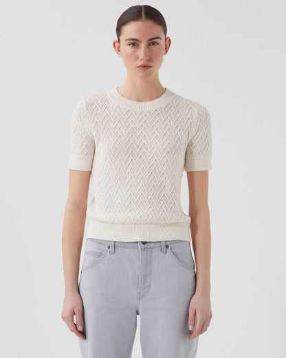 H303 WHITE SWAN