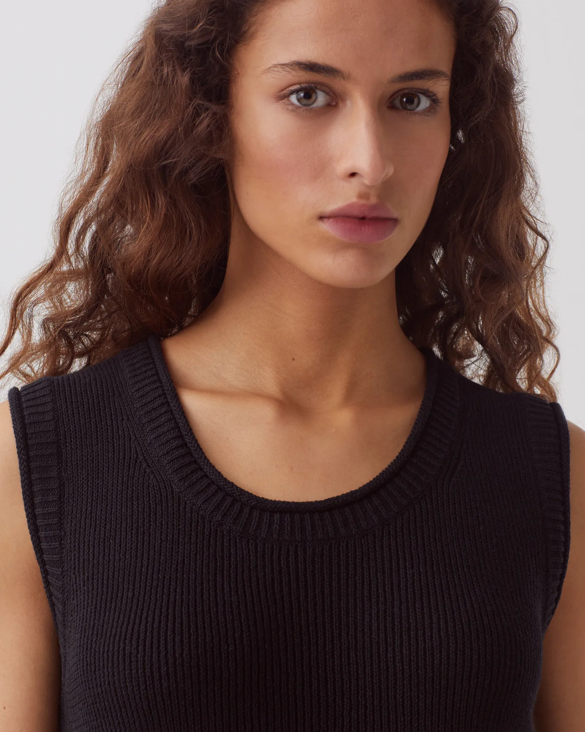 H091 BLACK BEAUTY