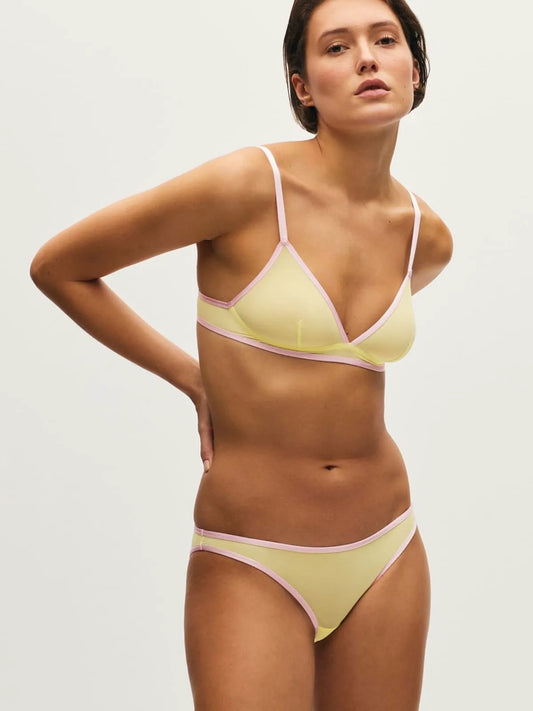 Yellow lemonade/ pink corsage