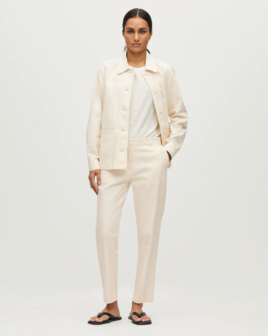 H303 WHITE SWAN