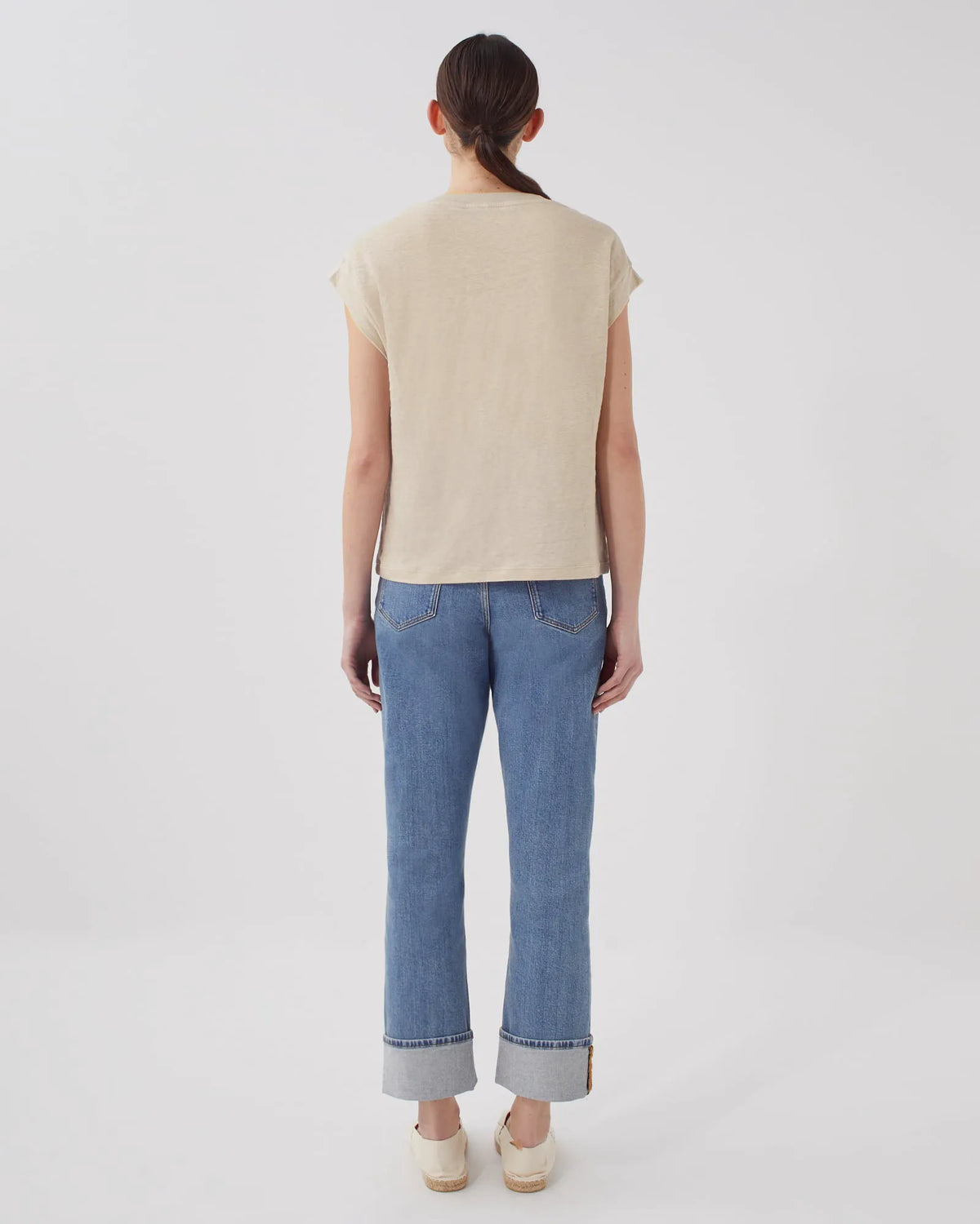 J020 BEIGE LINING