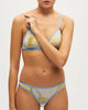Flou blue green