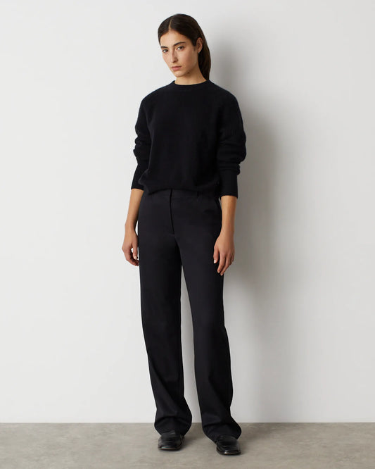 H091 BLACK BEAUTY