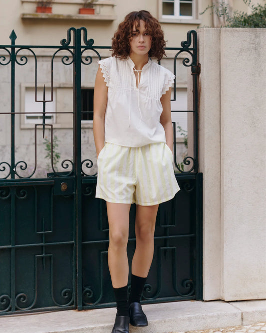 L010 ANTIQUE WHITE