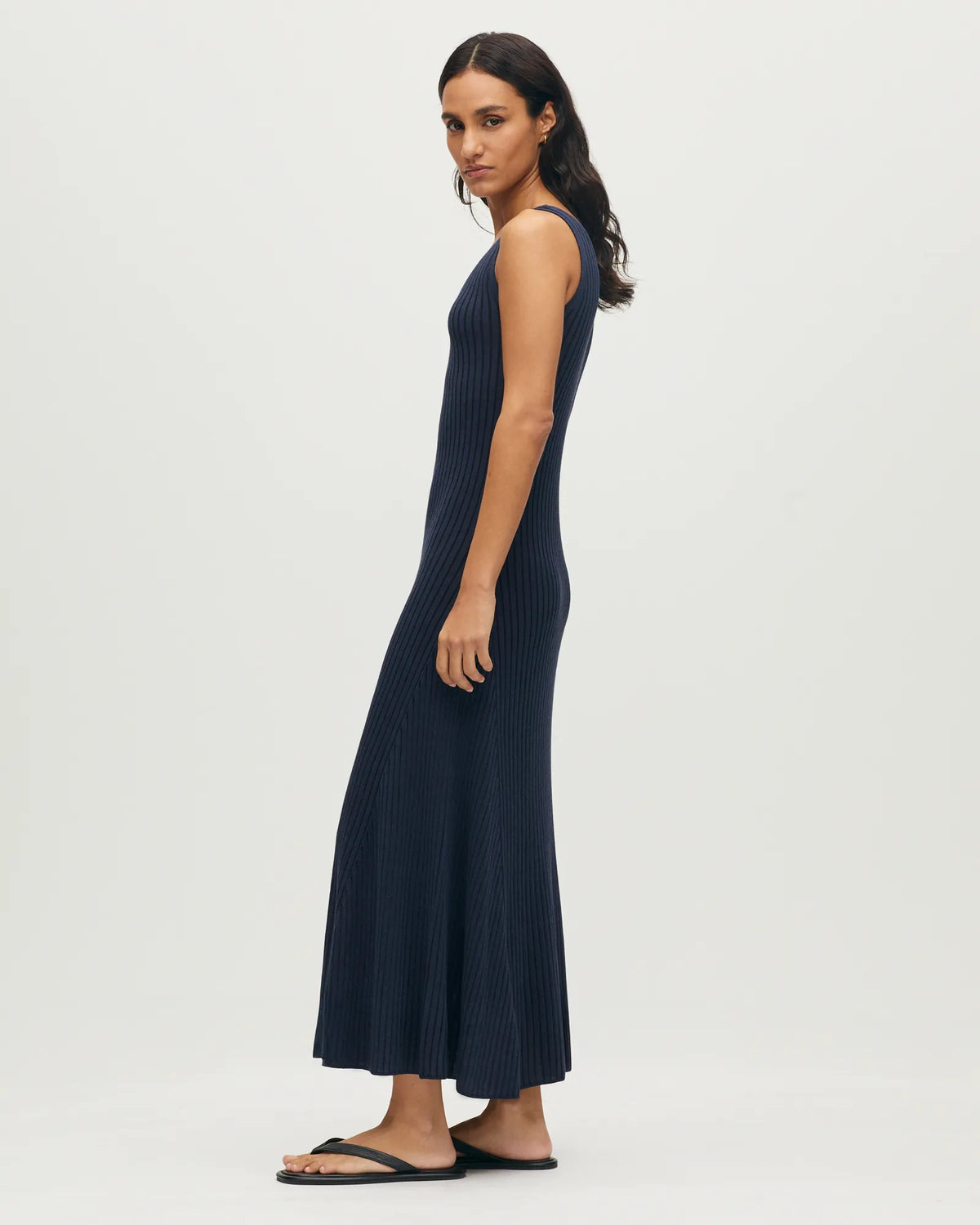 L682 BLUE BLACK
