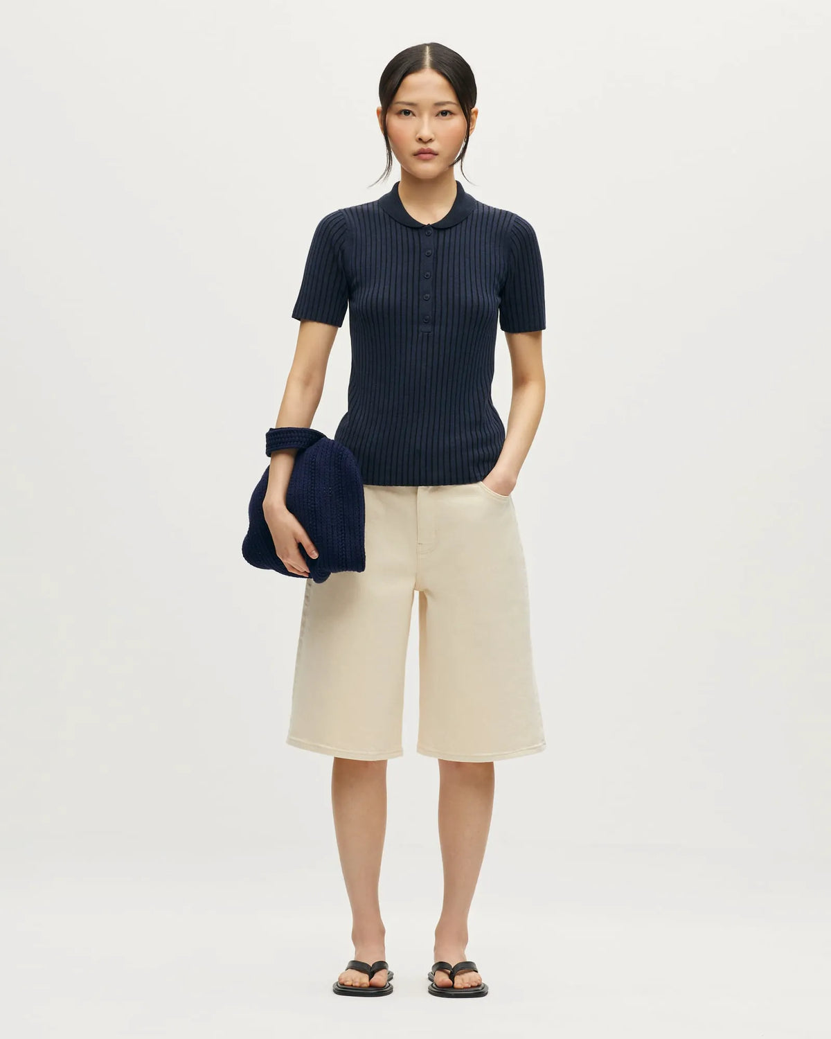 L682 BLUE BLACK