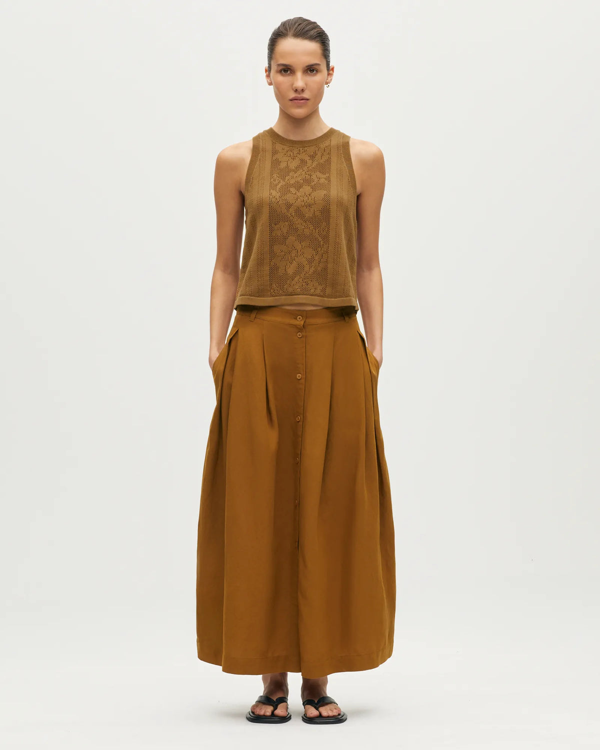 L340 CAROB BROWN