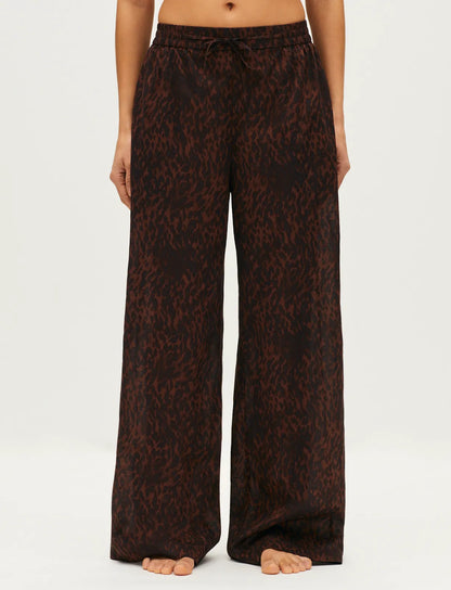 leopard brown