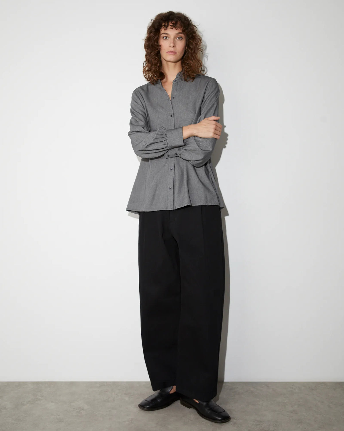 M030 POPPYTOOTH GREY