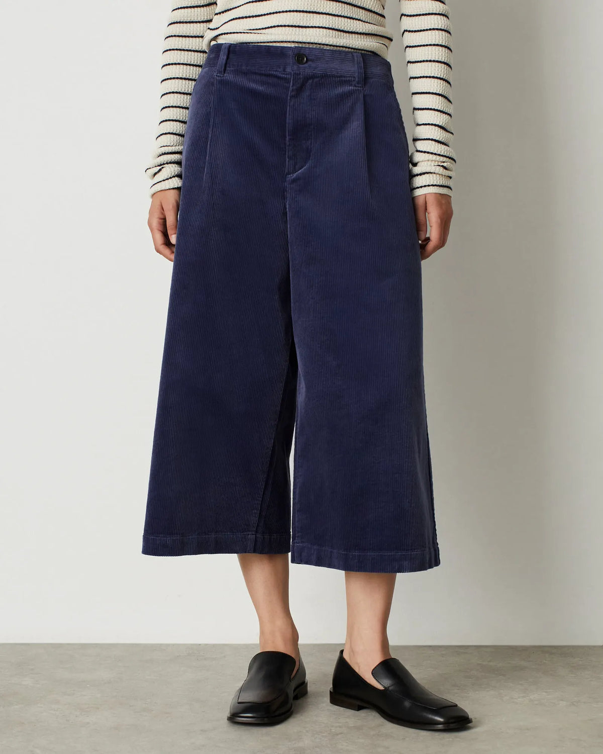 U670 BLUE